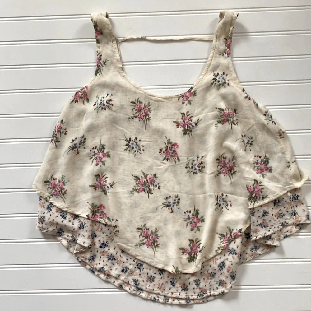 Mossimo Flowy Tank - Picture 3 of 8